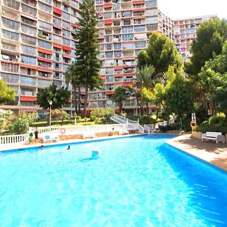 Apartamento Un Dormitorio En ベニドルム エクステリア 写真